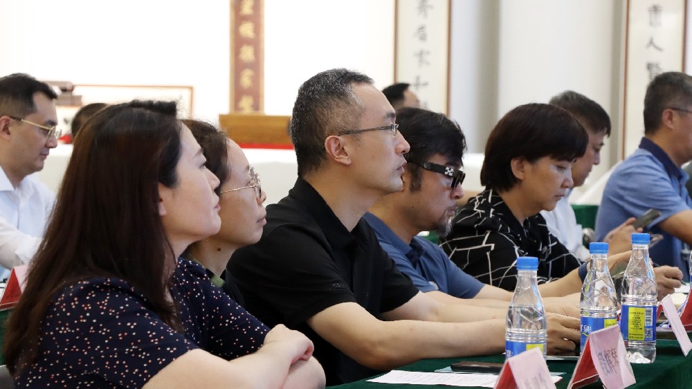 中國(guó)工業(yè)合作協(xié)會(huì)產(chǎn)業(yè)與職教發(fā)展專(zhuān)業(yè)委員會(huì)成立大會(huì)在崇德堂博物館召開(kāi)
