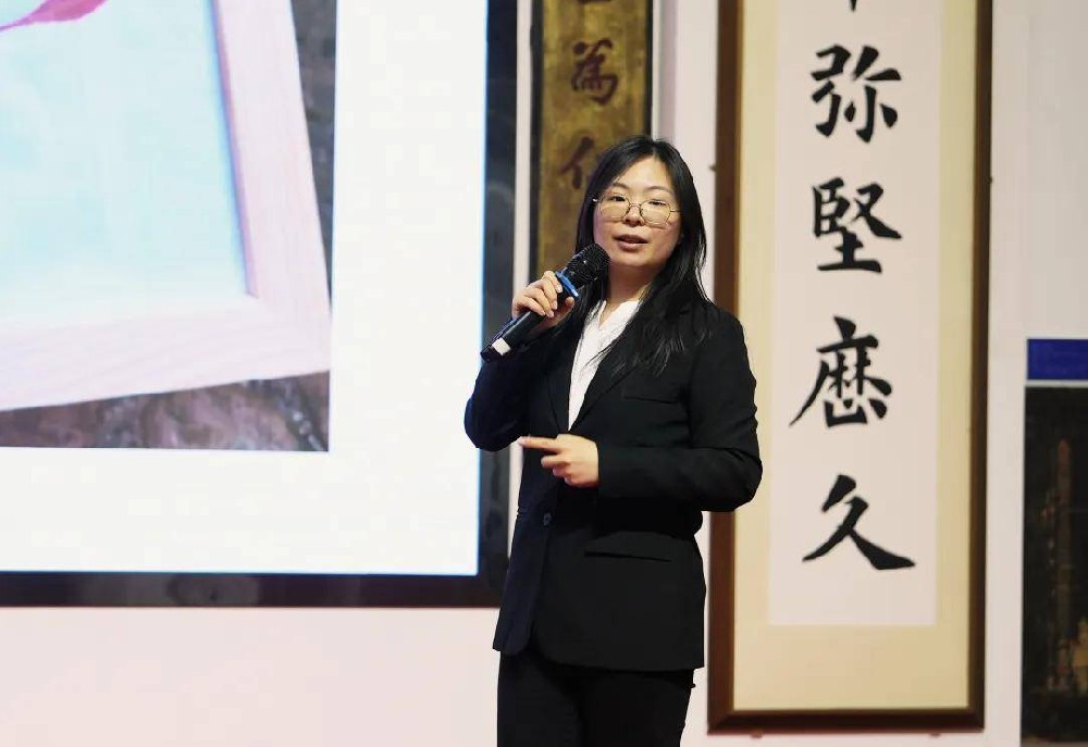 四月芳菲 · 印記自然|王四營鄉(xiāng)黨群服務中心植物拓印體驗活動