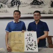 烏克蘭國(guó)立科技大學(xué)校方代表劉云濤博士蒞臨崇德堂參觀指導(dǎo)