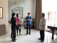 國(guó)家一級(jí)美術(shù)師，國(guó)家一級(jí)書(shū)法師王廣然老師蒞臨崇德堂參觀指導(dǎo)