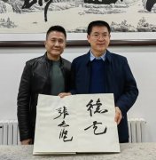 著名演員張志堅老師蒞臨崇德堂博物館參觀指導(dǎo)